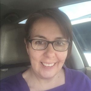 Meet your Posher, Carrie